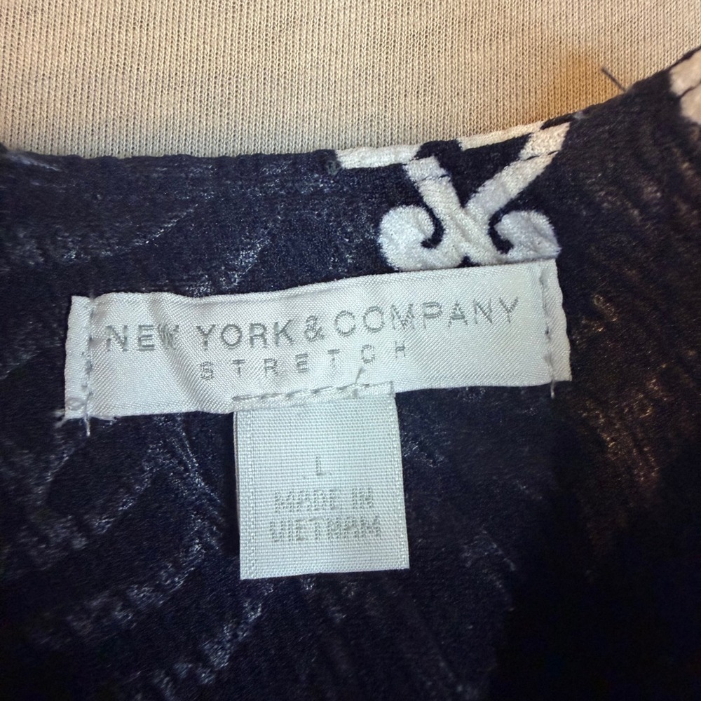 New York & Company Navy Blue White Damask Fit Flare Dress Stretch Large L - Picture 3 of 4